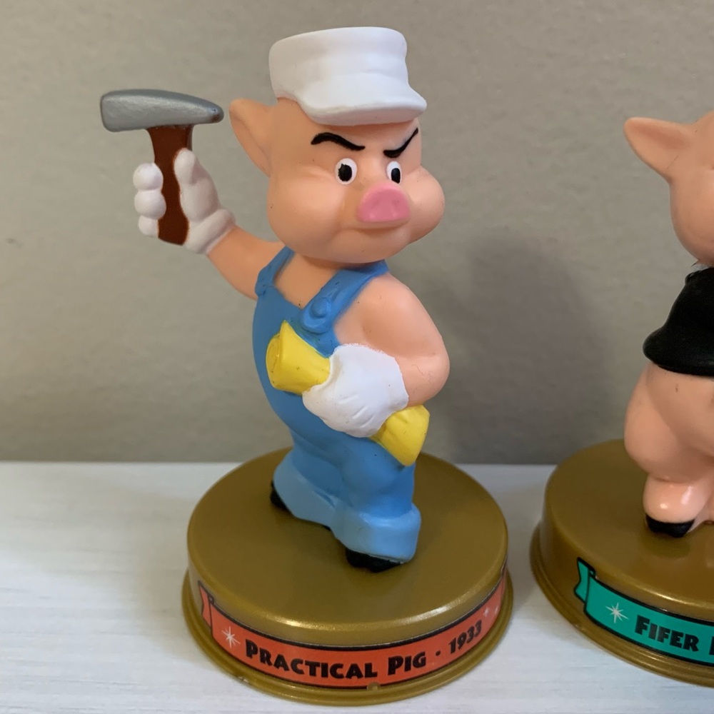 McDonald’s Toys 2002 Disney 100 years of Magic Three Little Pigs & Wolf Figures - Picture 2 of 11